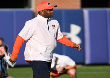 Nebraska vs Indiana Baseball: Dont Miss It! Get Your Tickets for the Showdown Now