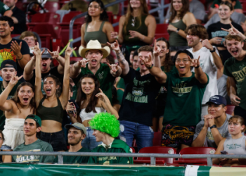 How Many Minutes in a Basketball Game Quarter? Find Out How Long Each Period Is!