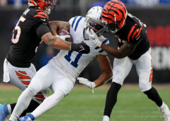 Which D/ST to Pick: Colts or Buccaneers Defense? Head-to-Head Breakdown