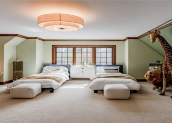 Deshaun Watsons Home: See Inside His Stunning House Now