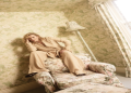 Why are people talking about Julianne Na? Uncover the reasons for her growing popularity.