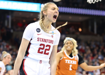 Who are Caitlin Clarks Parents? Get to know Anne Nizzi-Clark and Brent Clark now.